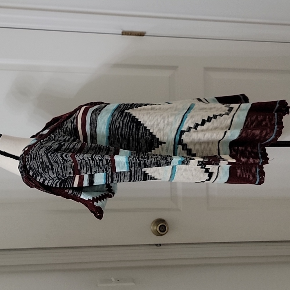 Alya (Francesca’s) Size S Teal, Black Burgundy, White Aztec Knit Hooded Cardigan - Picture 5 of 11